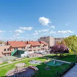 Las Encinas Design Apartment in Conde Orgaz Area - Madrid