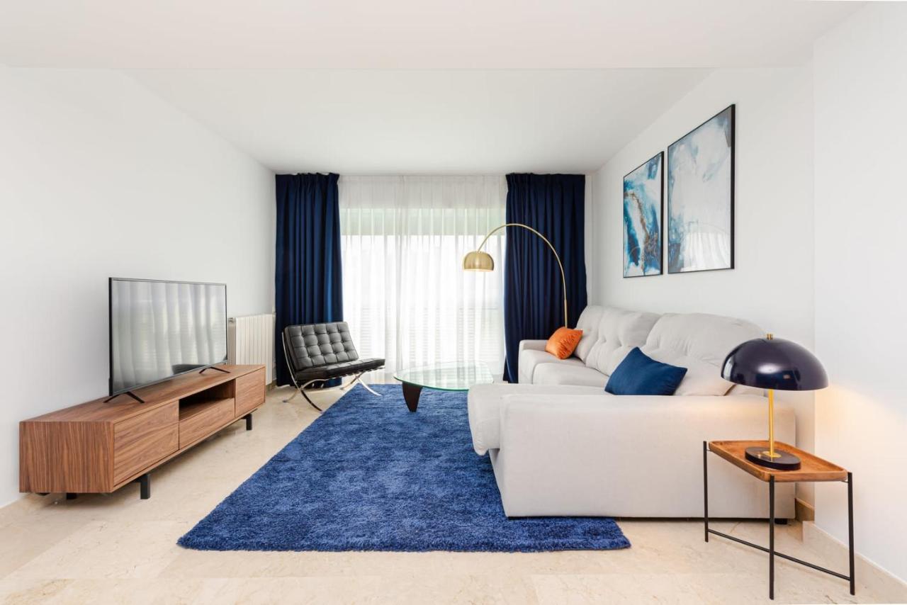 Encinas Design In Conde Orgaz Area - Madrid